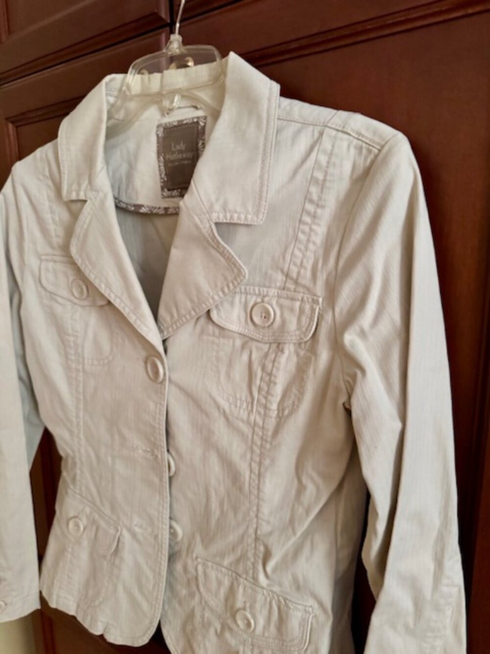 BEige Classic cut jacket - Picture 3 of 6